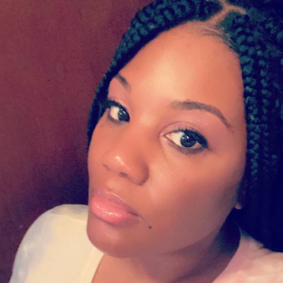 Meet your Posher, Janel - Picture 3 of 3